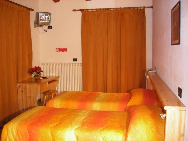 Hotel Savoia Debili Sauze D'Oulx Bagian luar foto